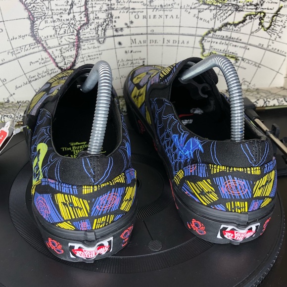 Vans oogie boogie slip on nightmare before Xmas - Picture 4 of 7